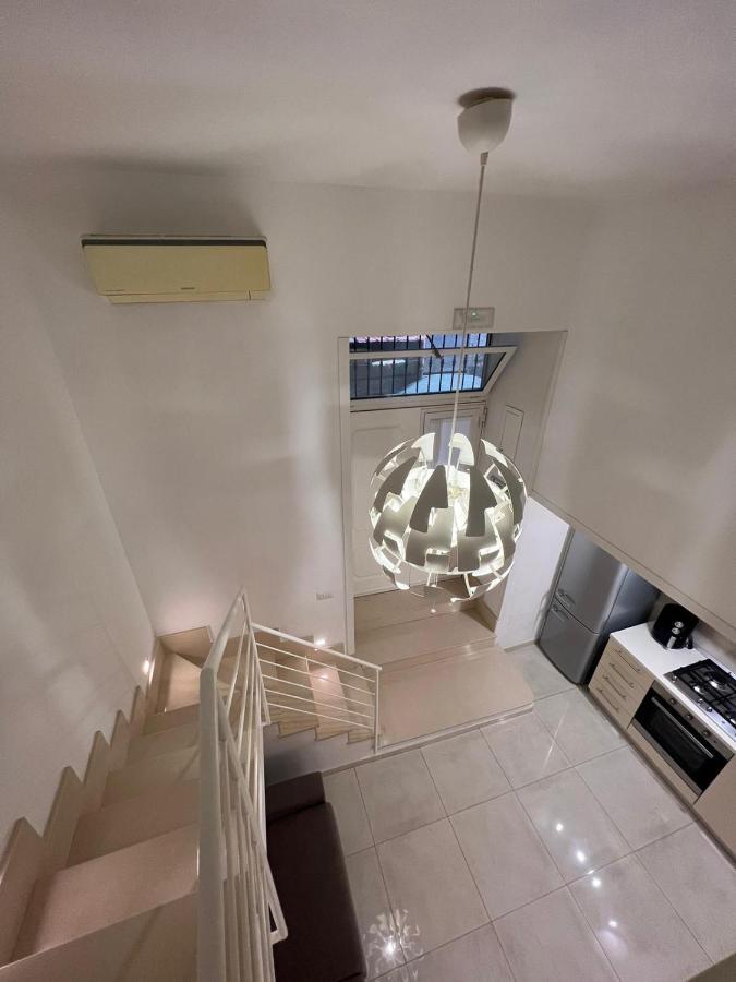 Life House Apartment Naples Exterior photo