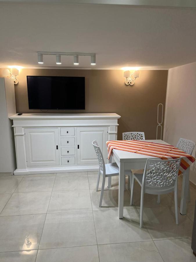 Life House Apartment Naples Exterior photo