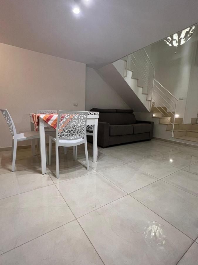 Life House Apartment Naples Exterior photo